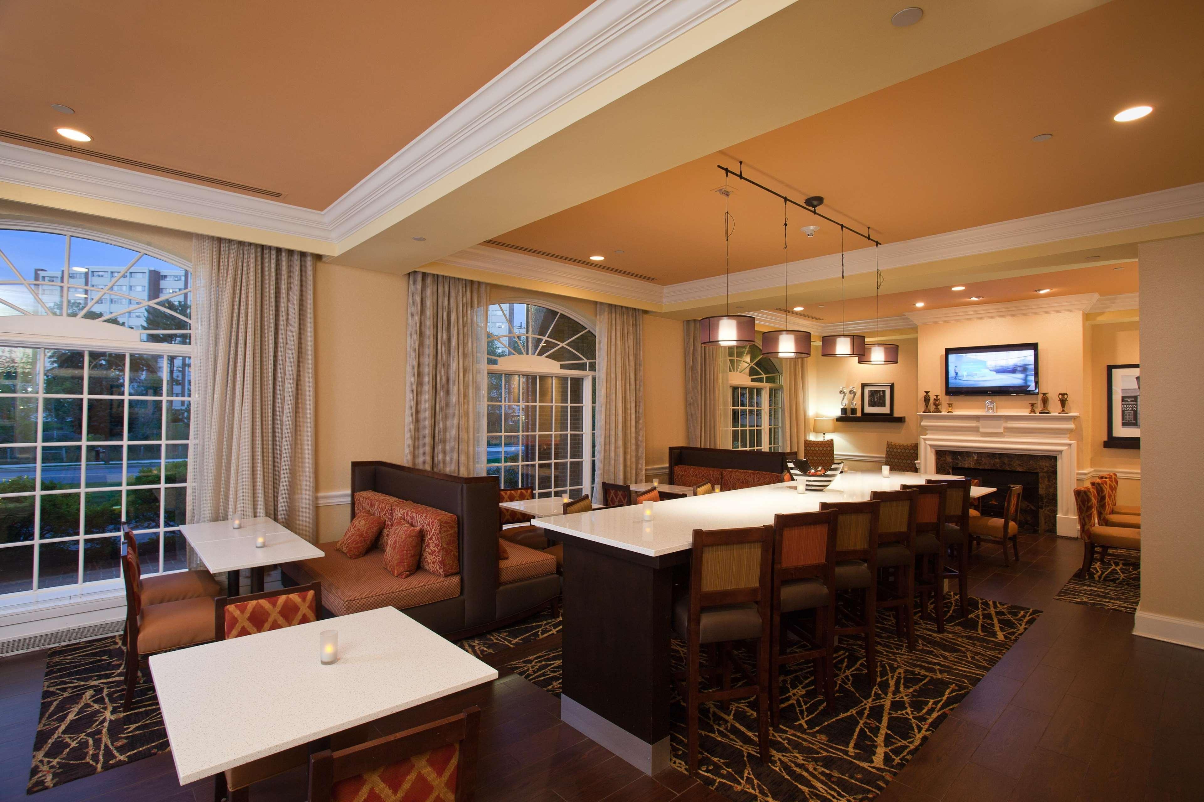 Hampton Inn & Suites Στάμφορντ Εξωτερικό φωτογραφία