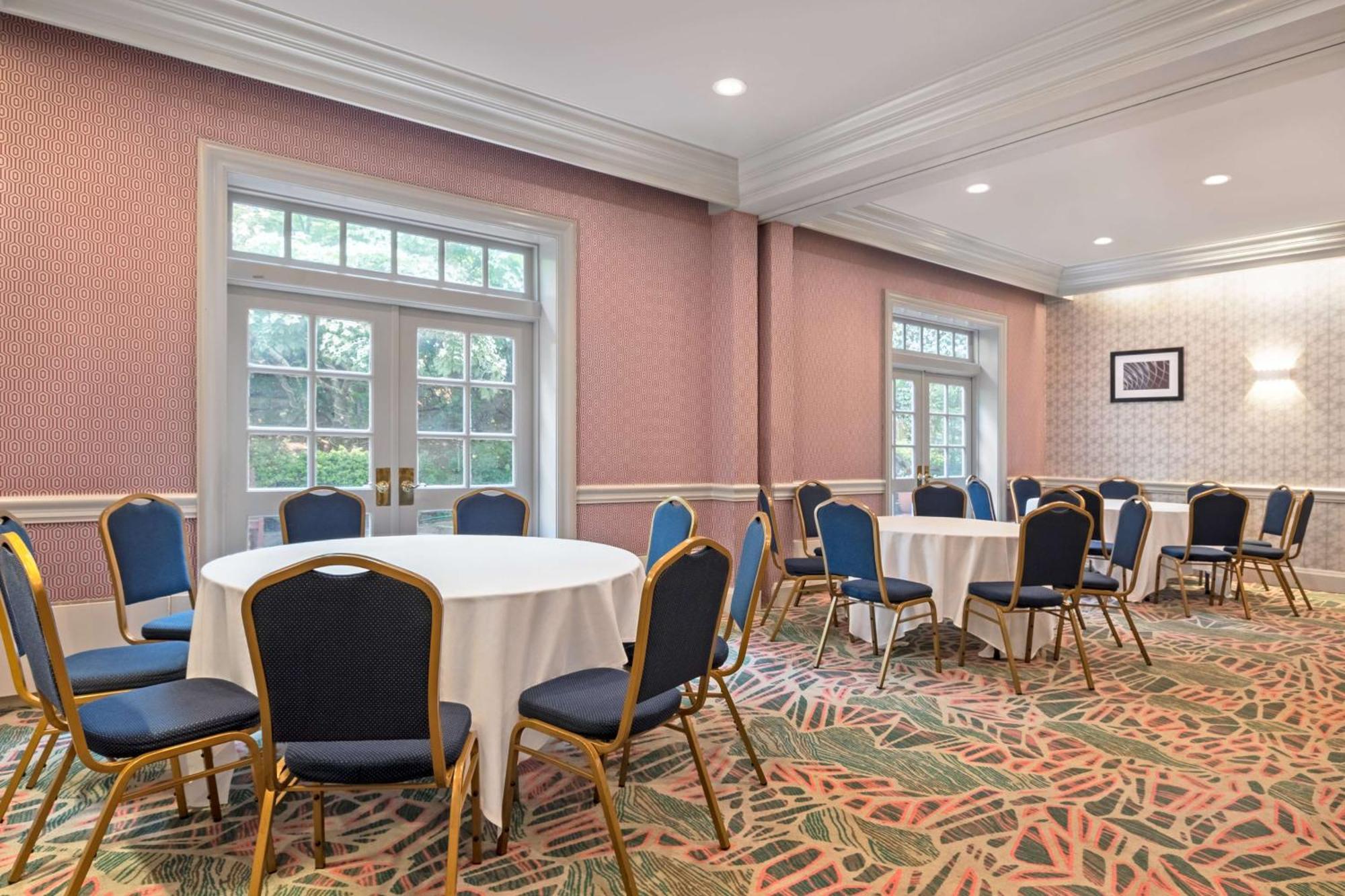 Hampton Inn & Suites Στάμφορντ Εξωτερικό φωτογραφία